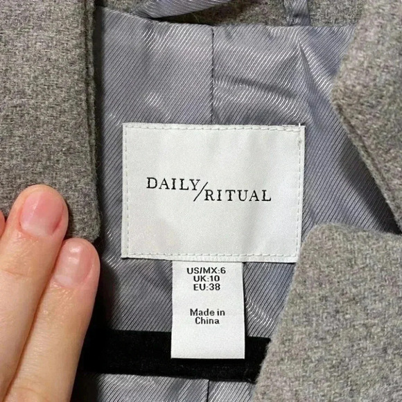 Daily Ritual Wool Blend Grey Belted Winter Fall Coat Size 6 - Picture 9 of 12